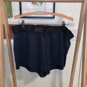 Women’s Nike active shorts